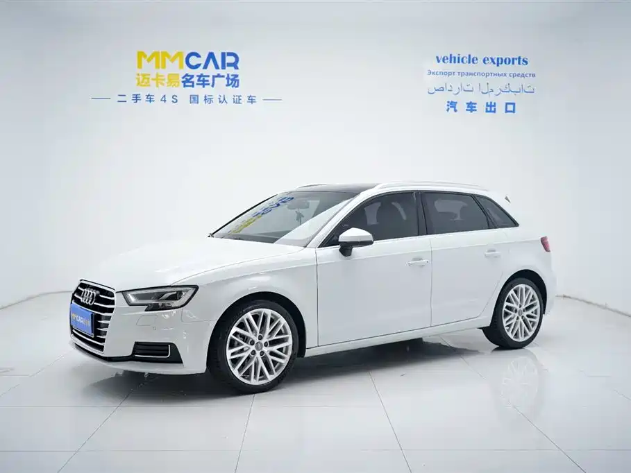 Audi A3 2018 — фото 1