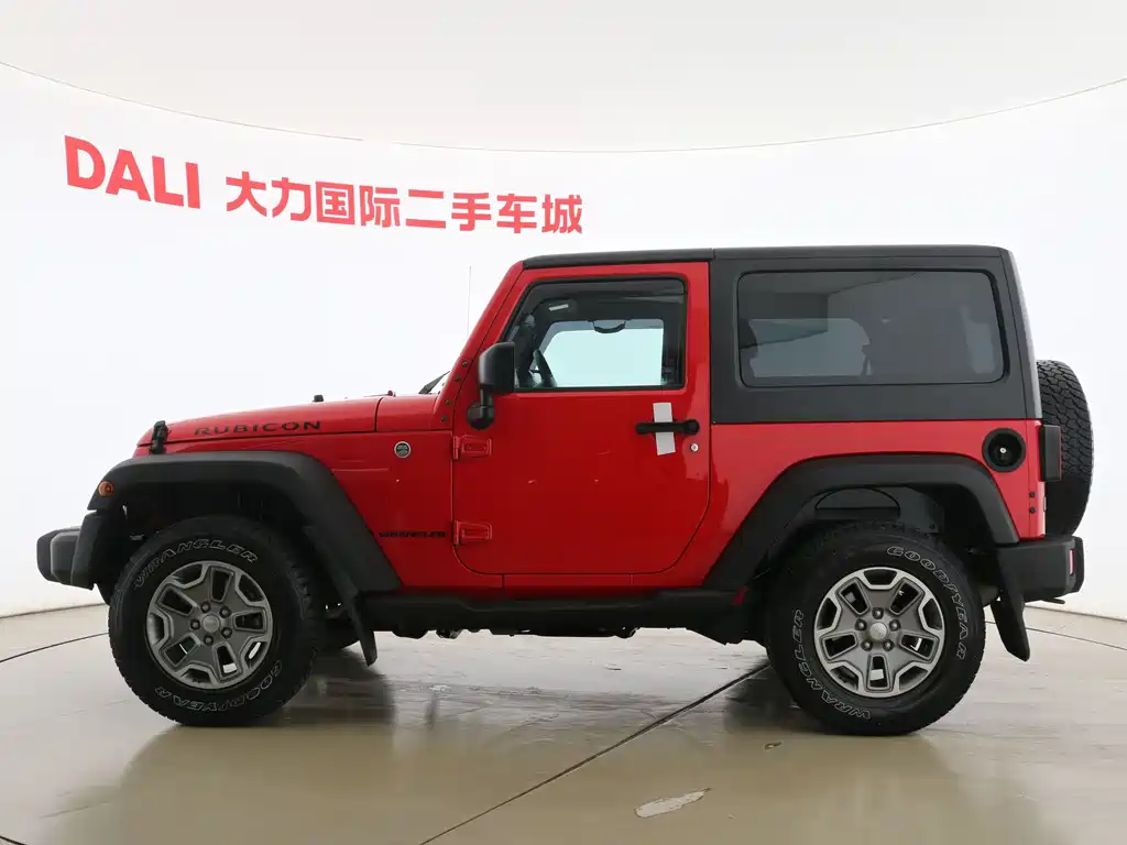 Jeep Wrangler 2016 — фото 14