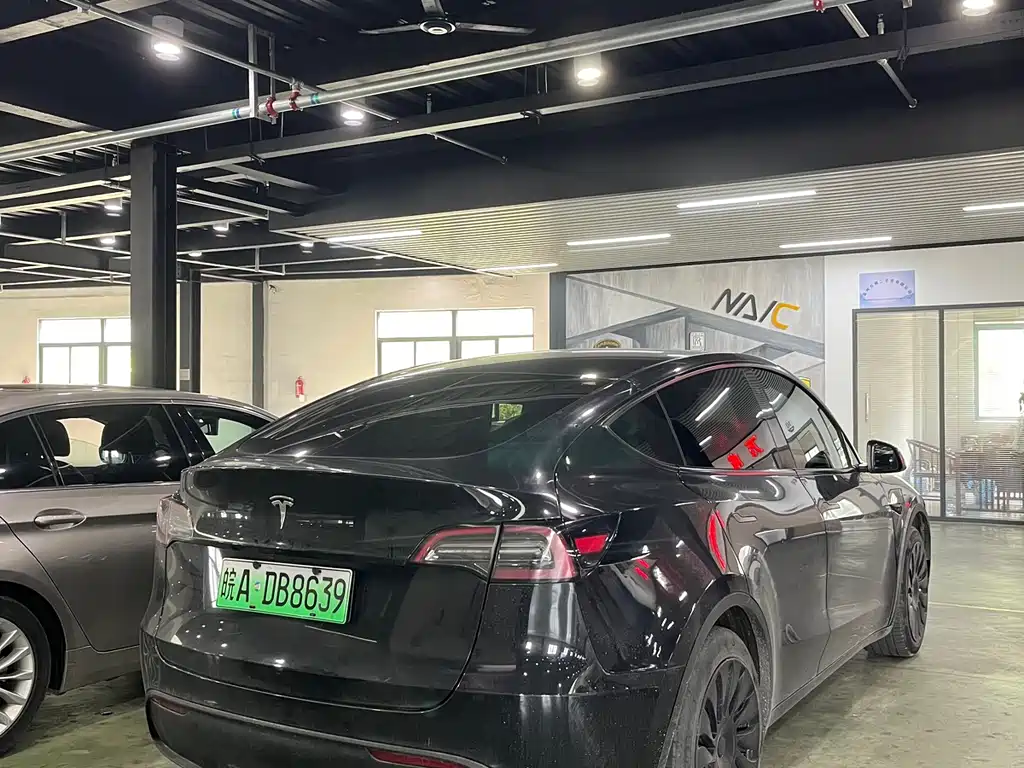Tesla Model Y 2022 — фото 7