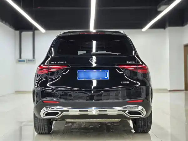 Mercedes-Benz GLC 2023