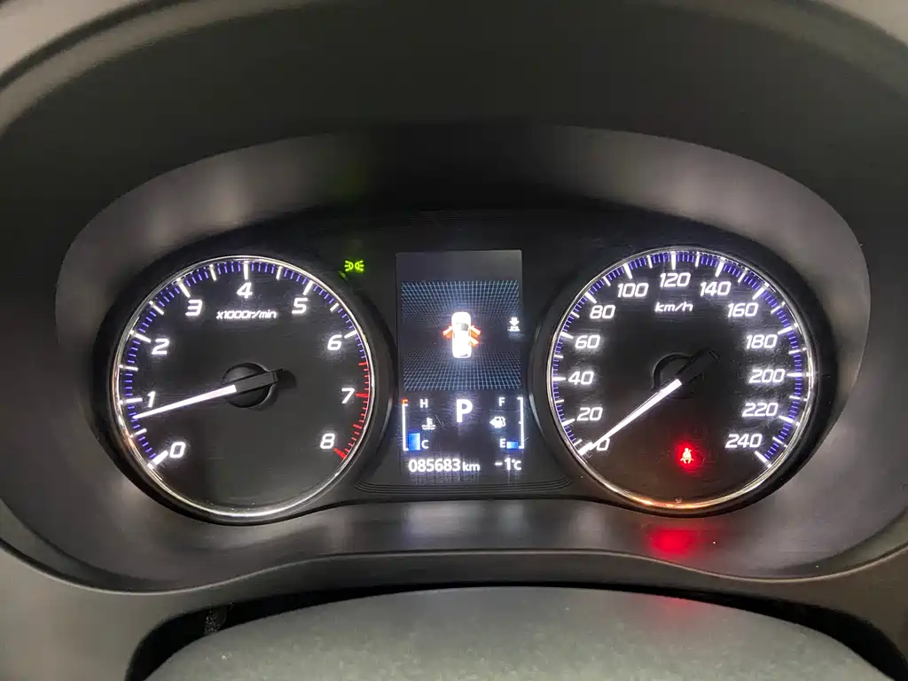 Mitsubishi Outlander 2020 — фото 14