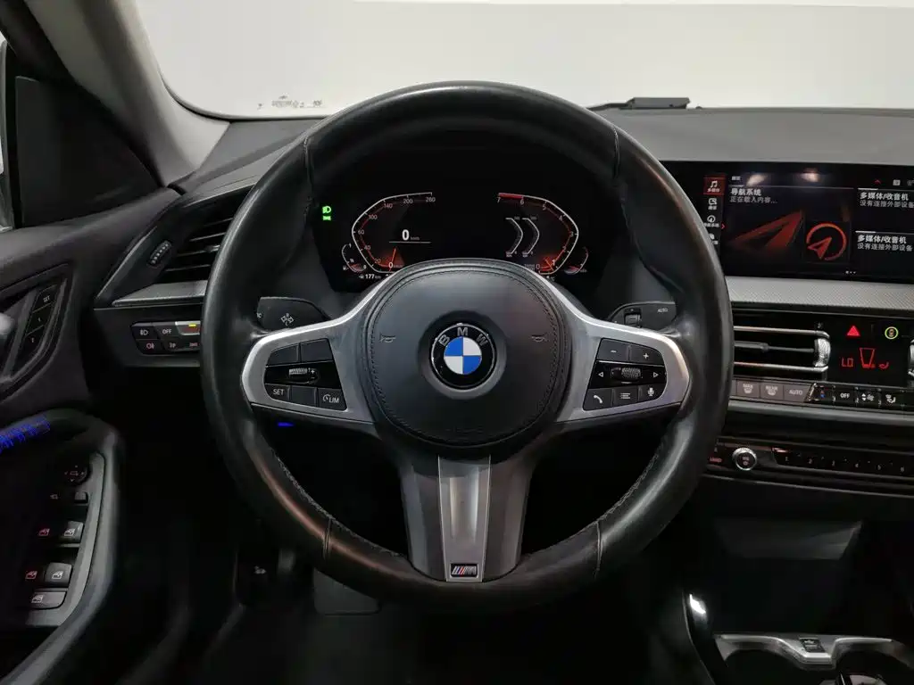 BMW 2 Series 2022 — фото 11