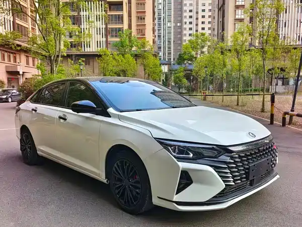 Dongfeng Yixuan MAX 2021