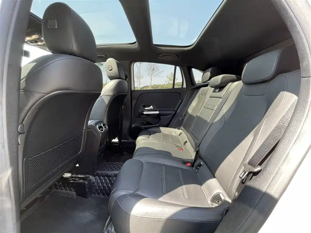 Mercedes-Benz GLA 2021 — фото 10