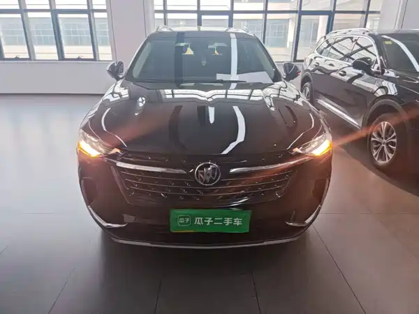 Buick Envision Plus 2024