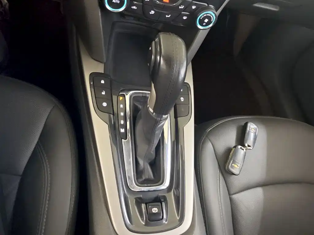 Chevrolet Malibu 2019 — фото 14