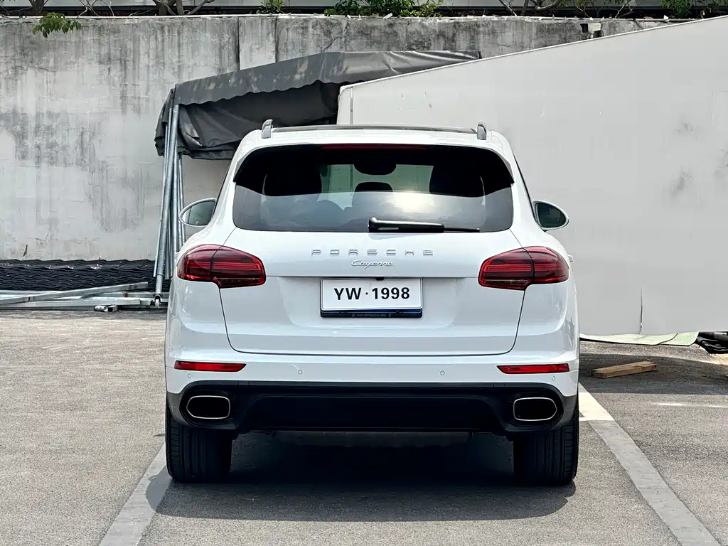 Porsche Cayenne 2015 — фото 5