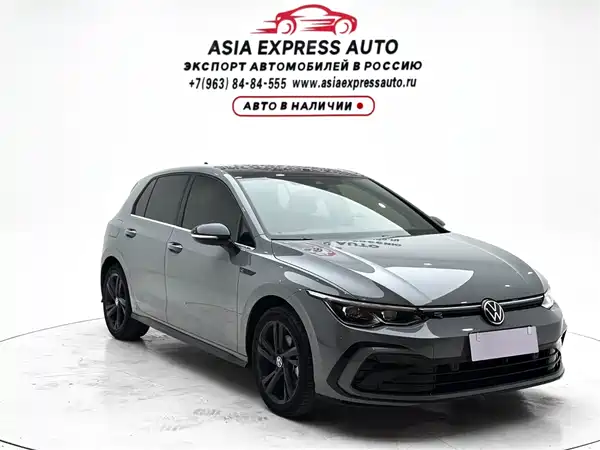 Volkswagen Golf 2021