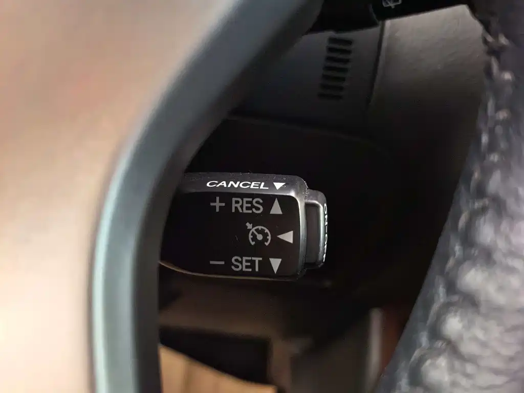 Toyota Prado 2015 — фото 13