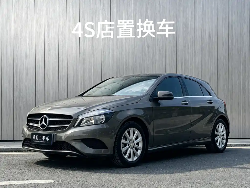Mercedes-Benz A-Class 2015 — фото 2