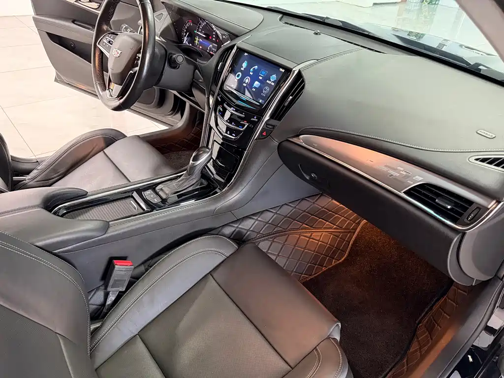 Cadillac ATS-L 2016 — фото 11