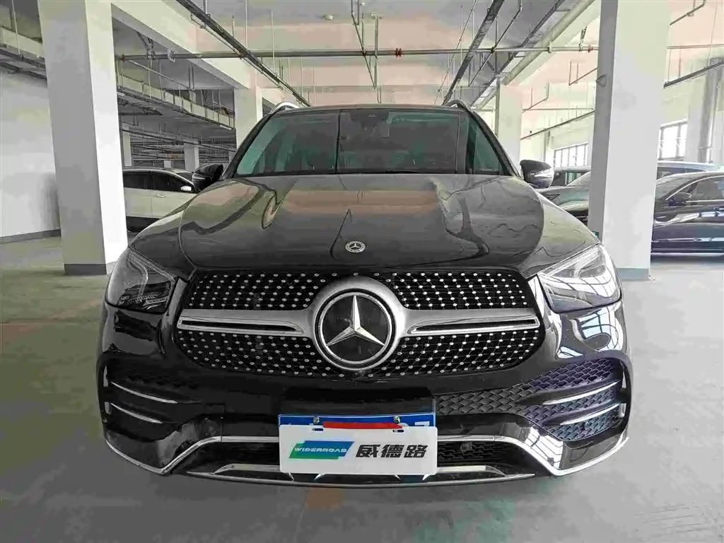 Mercedes-Benz GLE 2021 — фото 2