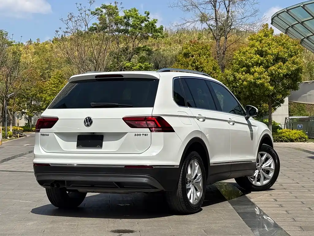 Volkswagen Tiguan 2019 — фото 7