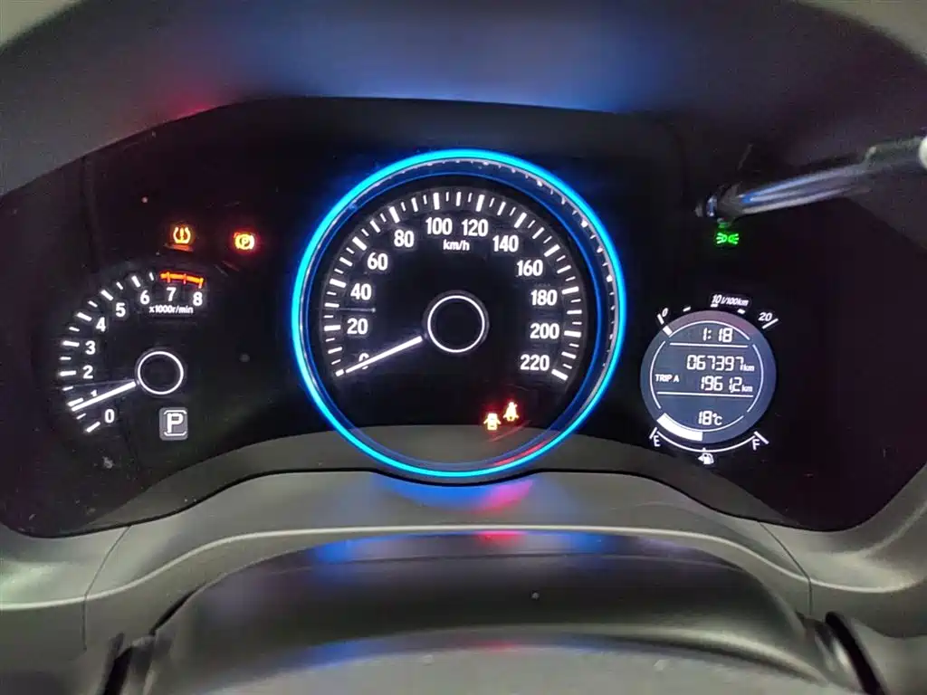 Honda Vezel 2021 — фото 12