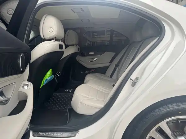 Mercedes-Benz C-Class 2016