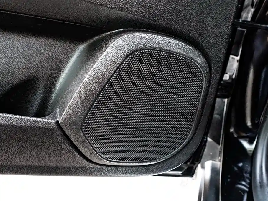 Cadillac SRX 2014 — фото 15