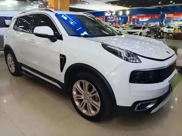 Lynk & Co 01 2018
