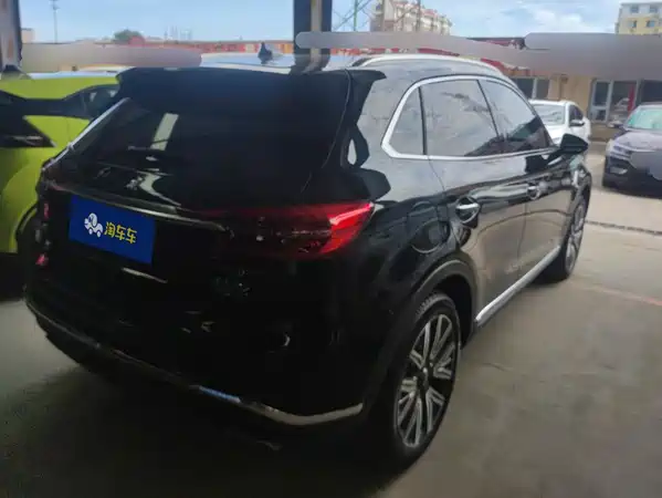 Hongqi HS5 2023