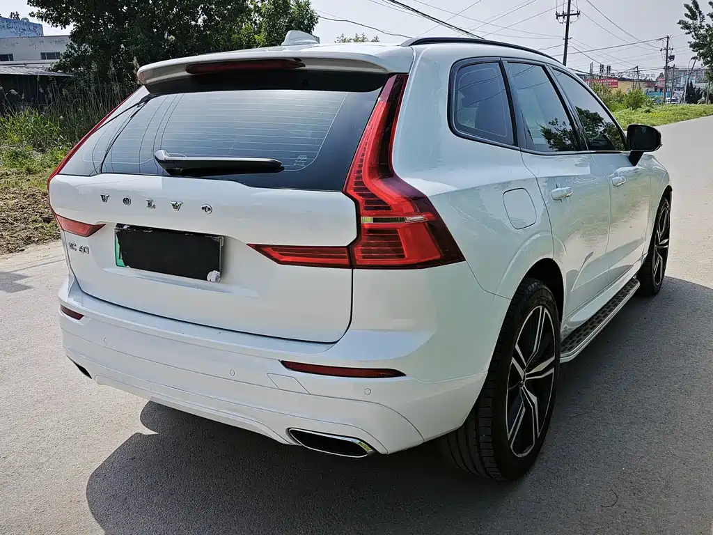 Volvo XC60 PHEV 2020 — фото 7