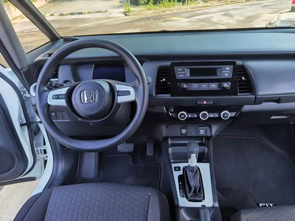 Honda Fit 2022 — фото 10