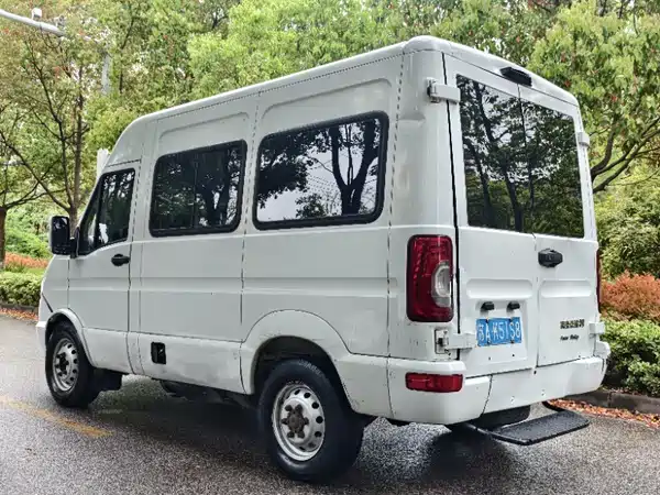 Iveco Bodhi 2016