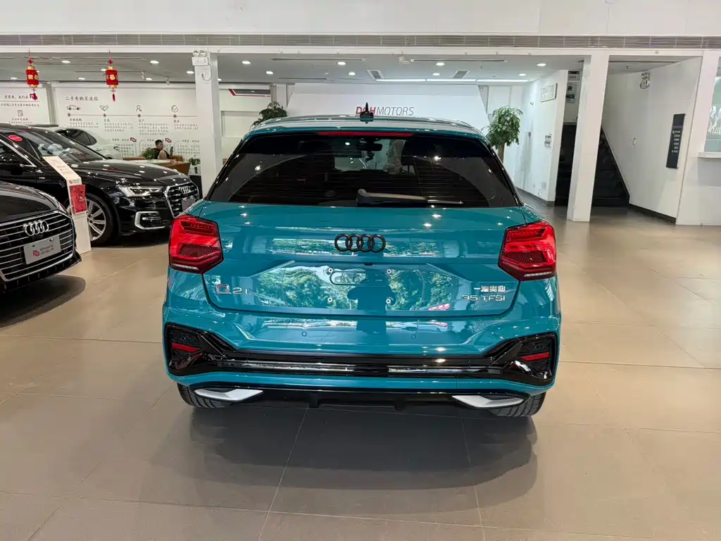 Audi Q2L 2022