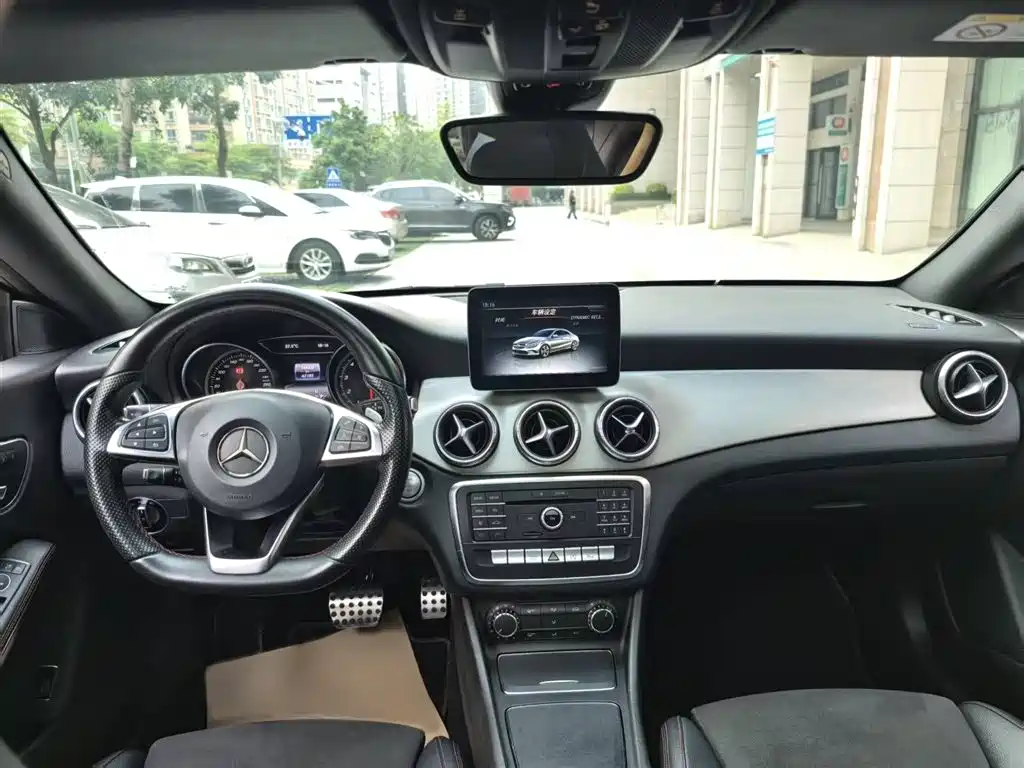 Mercedes-Benz CLA 2017 — фото 10