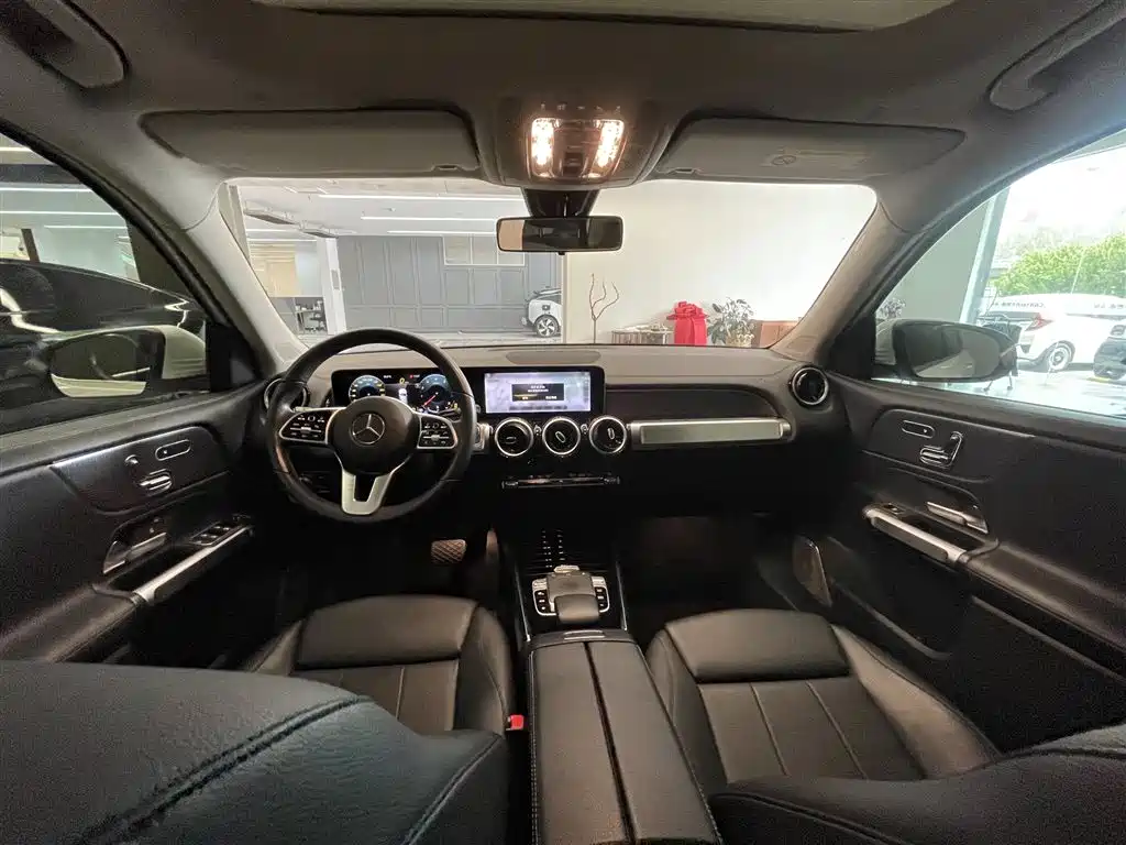 Mercedes-Benz GLB 2020 — фото 12