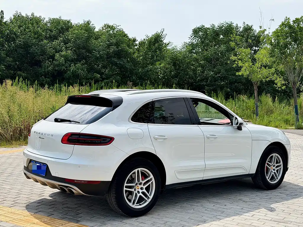 Porsche Macan 2016 — фото 5