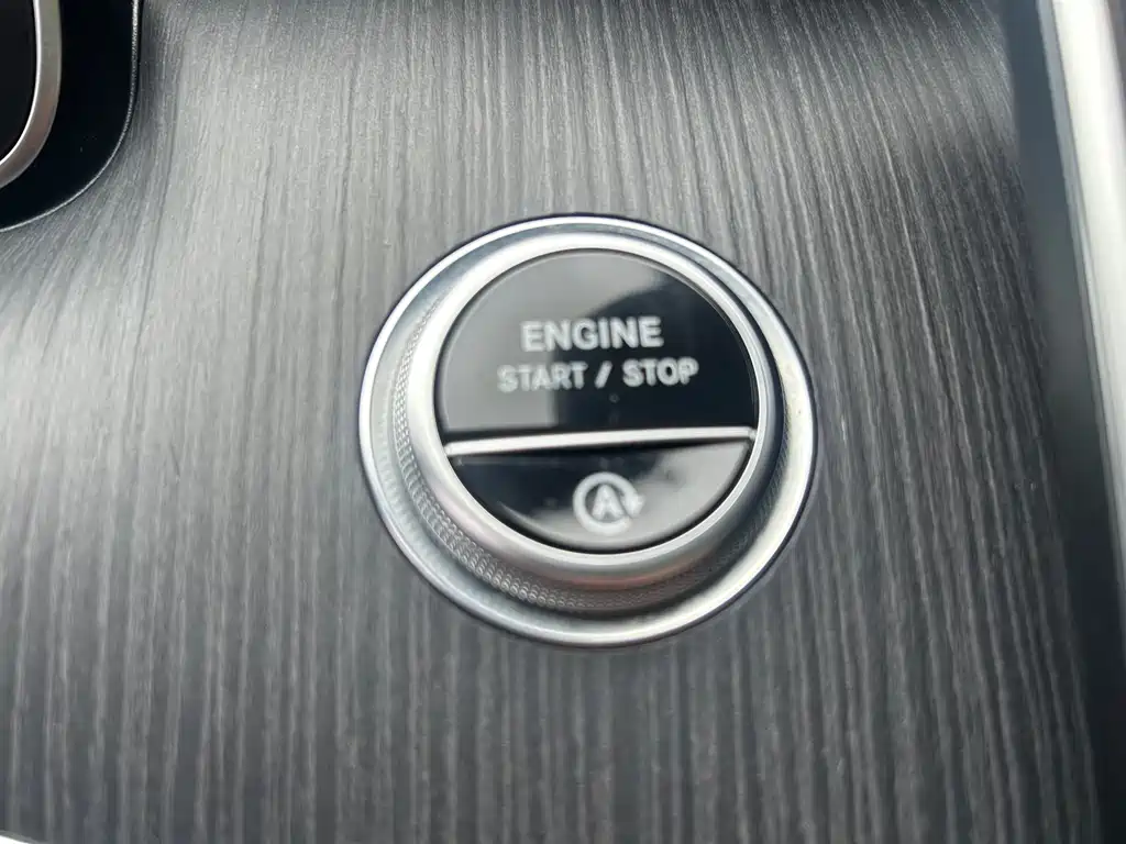 Mercedes-Benz C-Class 2022 — фото 17