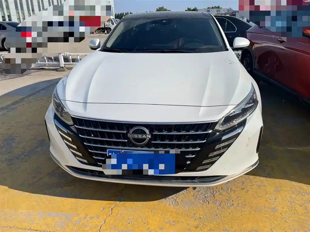 Nissan Teana 2022 — фото 11