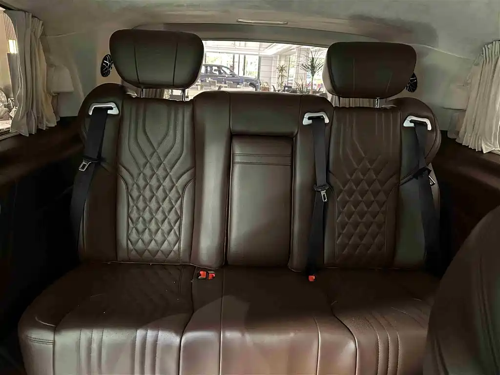 Mercedes-Benz Vito 2022 — фото 12