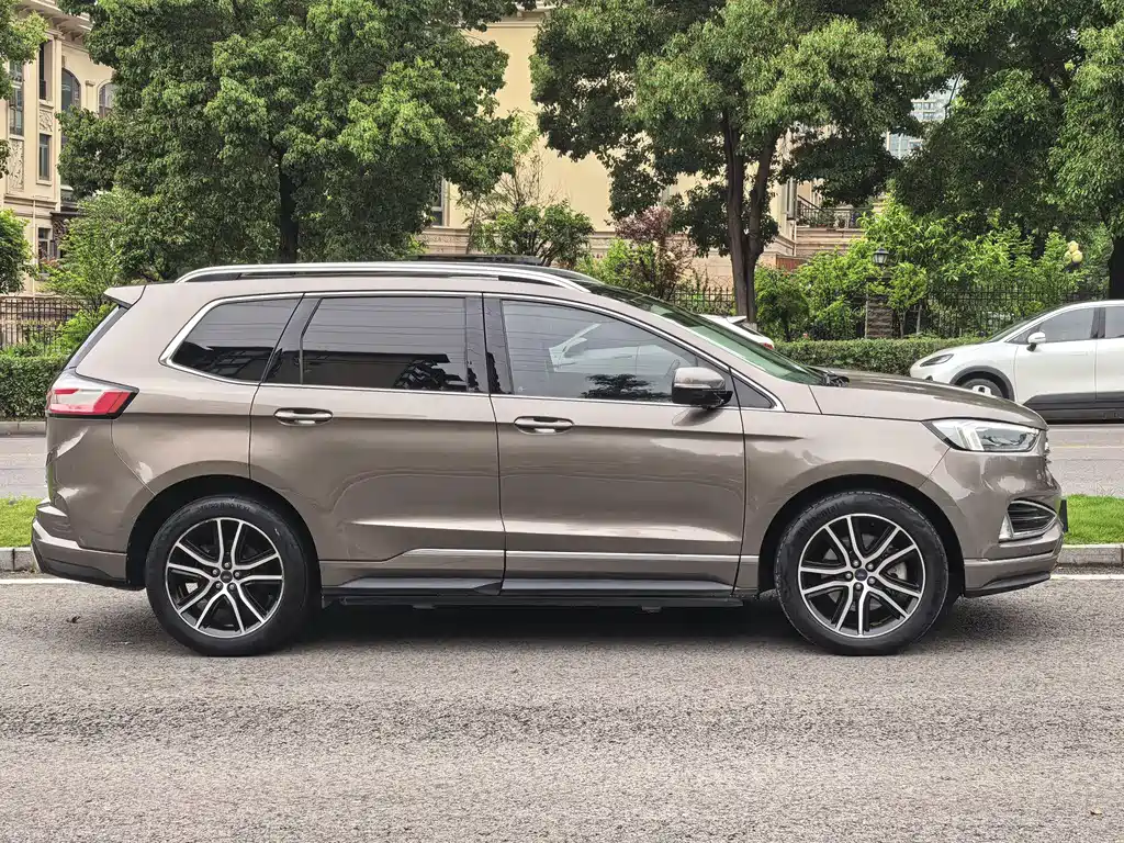 Ford Edge 2020 — фото 4