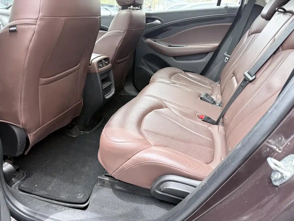 Buick Envision Plus 2018 — фото 16