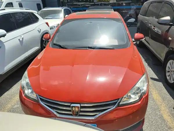 Roewe 360 2015