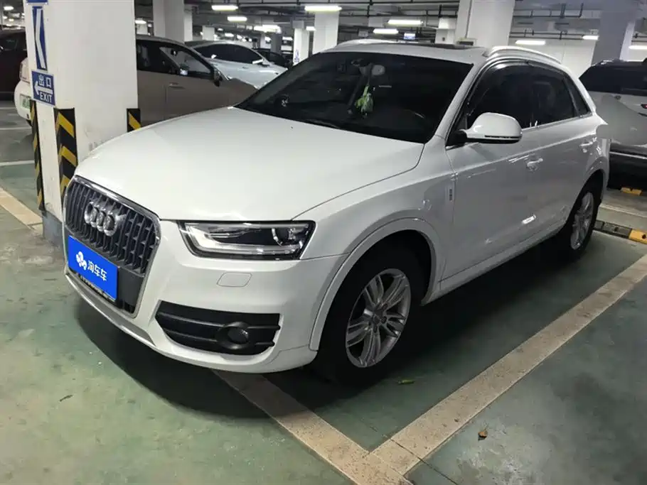 Audi Q3 2015