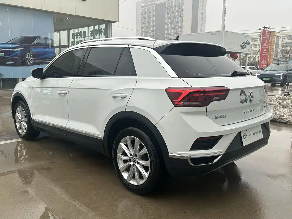 Volkswagen T-Roc 2021 — фото 4