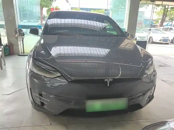 Tesla Model X 2017