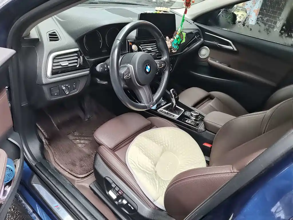 BMW 1 Series 2022