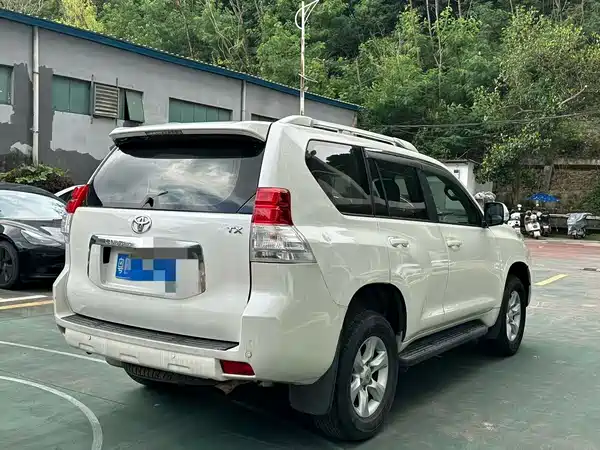 Toyota Prado 2013