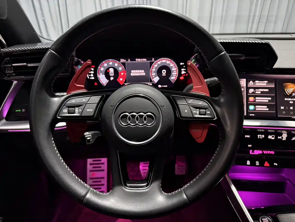Audi A3 2022 — фото 16