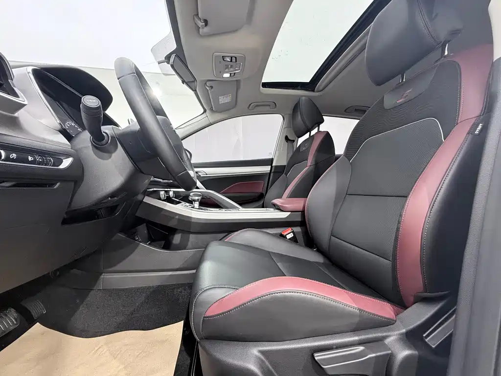 Geely Binyue 2021