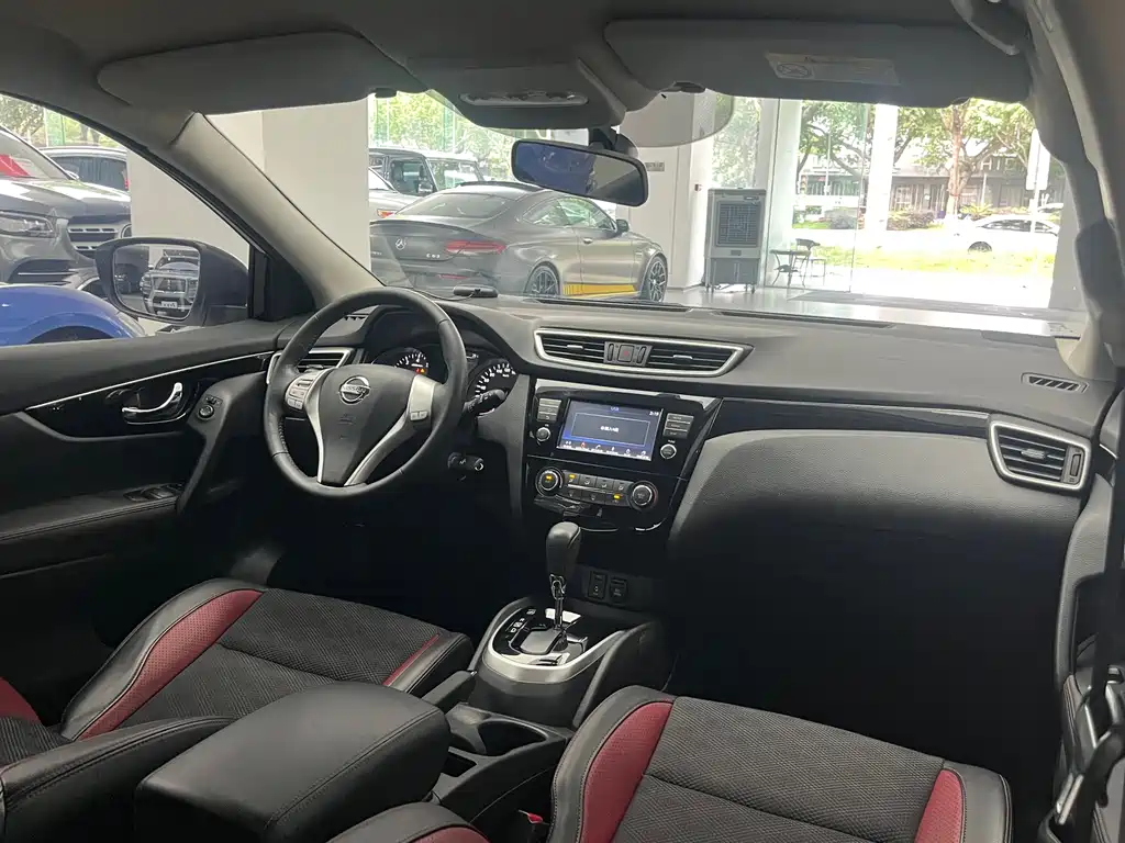 Nissan Qashqai 2017 — фото 15