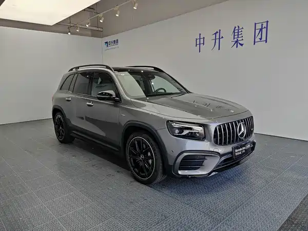 Mercedes-Benz GLB AMG 2025