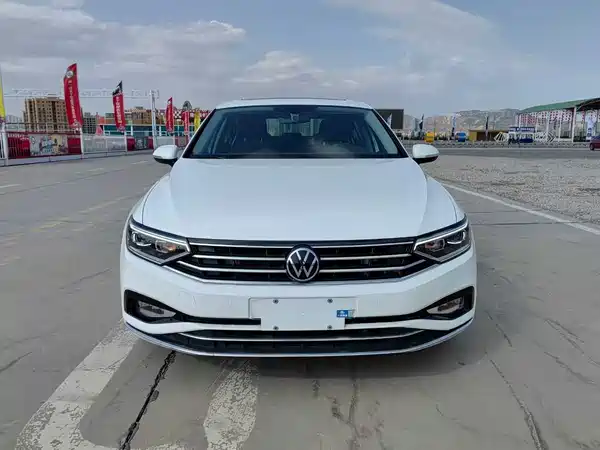 Volkswagen Magotan 2022