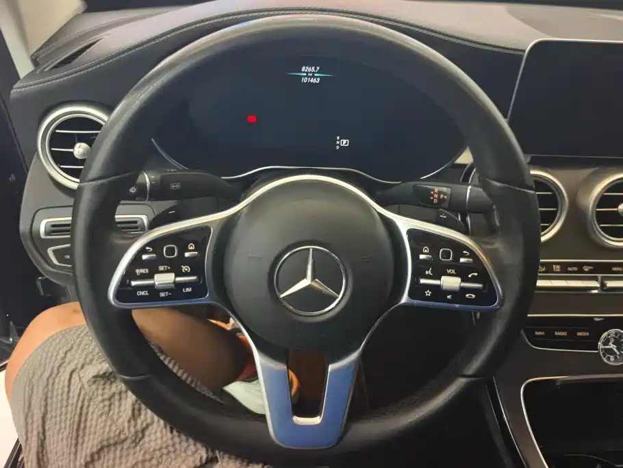 Mercedes-Benz C-Class 2019 — фото 15