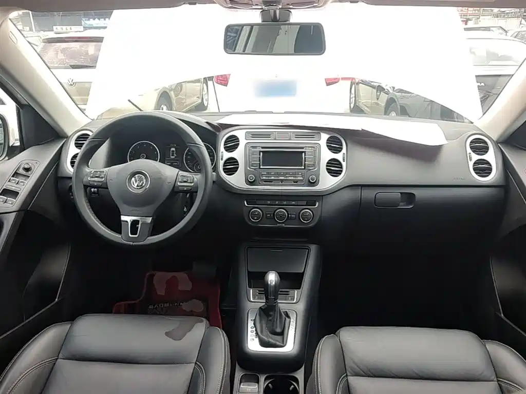 Volkswagen Tiguan 2019 — фото 10