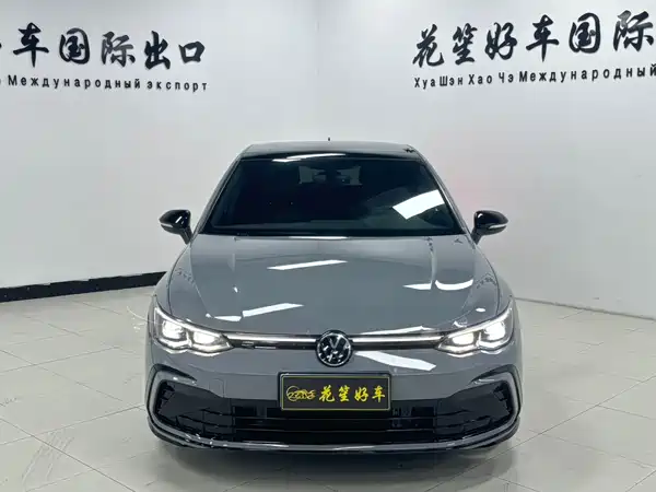 Volkswagen Golf 2023