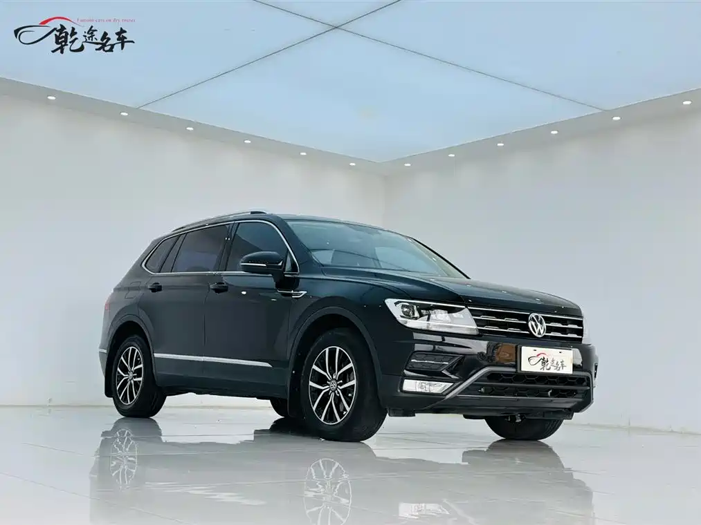 Volkswagen Tiguan L 2018 — фото 3