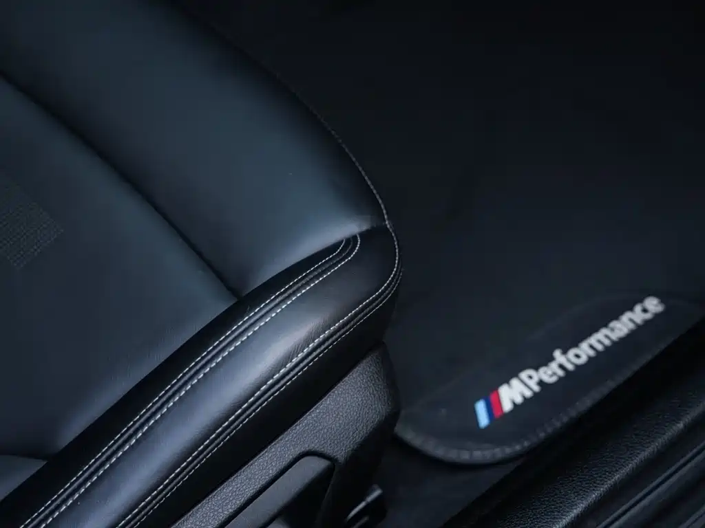 BMW M4 2020 — фото 15